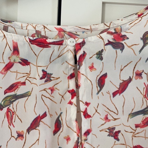 Peacocks Blouse - Picture 4 of 5